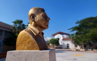 El busto del soldado juchiteco Heliodoro Charis Castro