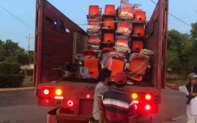 Entregan mobiliario a Preparatoria No. 4 de Tehuantepec