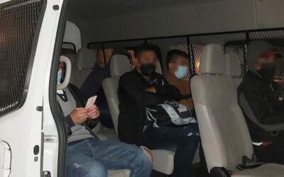 Policía Municipal asegura a grupo de migrantes originarios de Guatemala