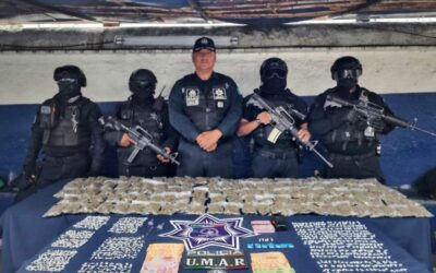 Realizan decomiso de droga en la Central de Abasto