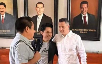 En Salón de Gobernadores ya cuelga la imagen de Alejandro Murat, junto a la de Gabino Cuè y URO