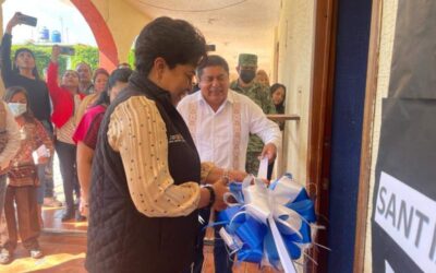 Encabeza Dalia Baños Noyola inauguración del C2 en Santiago Huajolotitlán en la Mixteca