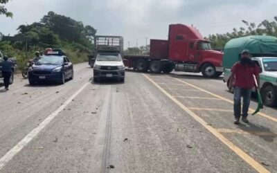 Pobladores de comunidades de la zona norte del Istmo, vuelven a tomar la carretera como acción de protesta