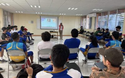 Con capacitación previenen violencia en el noviazgo en FCFD UABJO