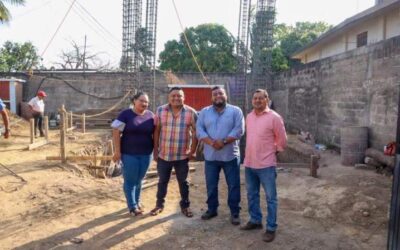 Gobierno de Juchitán construye tanque elevado en Chicapa de Castro