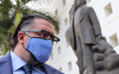 Se va Arturo Peimbert Calvo de la Fiscalía General del Estado de Oaxaca