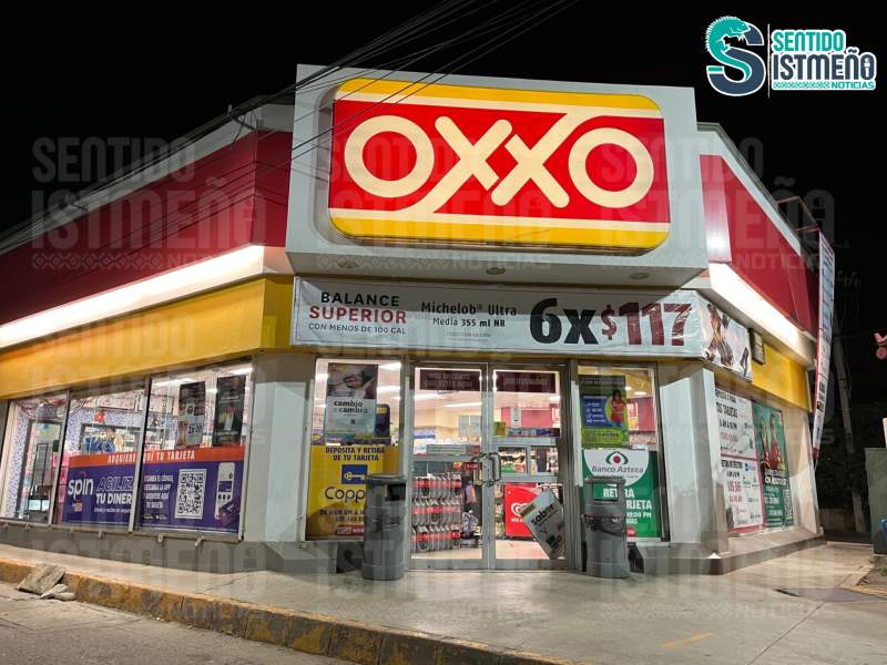 Asalto a mano armada en tienda Oxxo de Tehuantepec