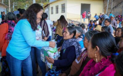 Continúa DIF Oaxaca con la entrega directa de dotaciones alimentarias a familias de los Valles Centrales