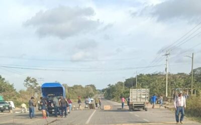 Habitantes de Paso Real bloquean carretera Transístmica en el Istmo
