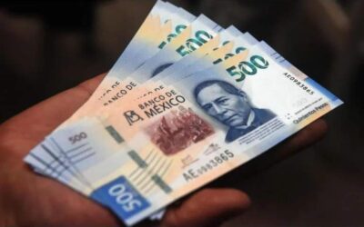 Peso mexicano alcanza su mejor cierre en tres años
