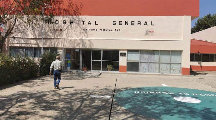 Ultiman a un hombre en el interior del Hospital Regional de Pochutla