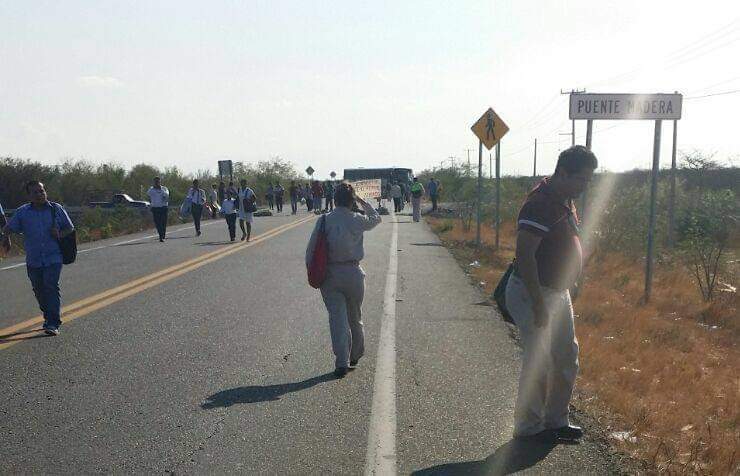 El Istmo amaneció hoy con dos bloqueos