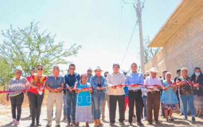 Inaugura Dr. Chacón ampliación de red eléctrica en la Villa de Zaachila