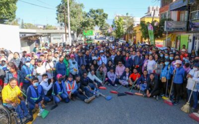 Limpia el equipo DIF Oaxaca la colonia Alemán