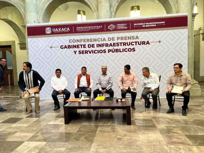 Salomón Jara podría inaugurar autopistas en Oaxaca