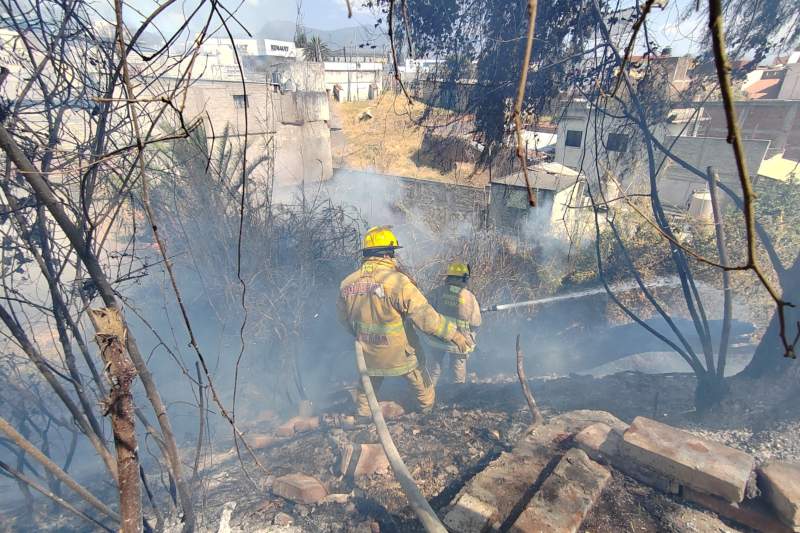 Se incendia predio en la Colonia Figueroa de la capital