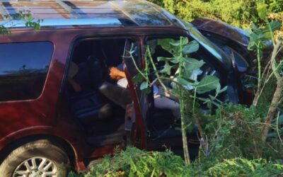 Accidente deja tres lesionados en el Istmo