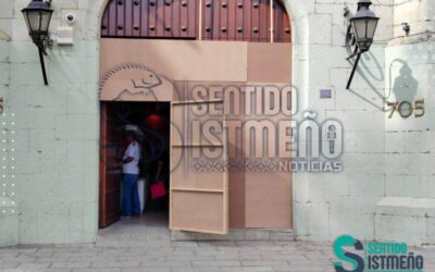 Bancos empiezan a blindar sus instalaciones por marcha feminista