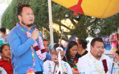 Entrega IEEPO apoyos para la transformación educativa en la zona Triqui y el distrito de Juxtlahuaca
