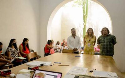 Inicia credencialización y capacitación de artesanos en Juchitán