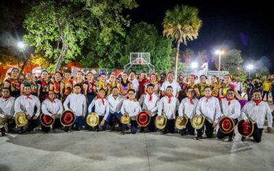 Integra Ayuntamiento delegación juchiteca de danza rumbo a la Guelaguetza 2023