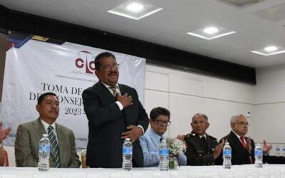 Toma protesta la mesa directiva del Colegio Nacional de Licenciados en Derecho en Oaxaca