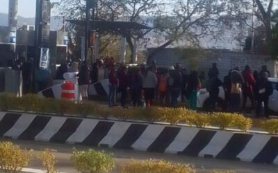 Toman Caseta de Peaje en Huitzo