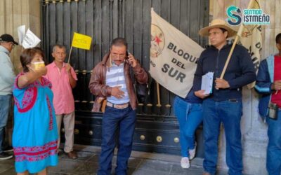Con protesta, perredistas presionan para lograr diálogo con Jara Cruz