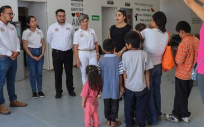 DIF municipal garantiza derecho a la alimentación y salud de Honorina y sus 6 hijos.