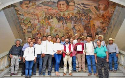 Firman San Andrés Teotilalpam y San Juan Bautista Tlacoatzintepec acuerdo de paz