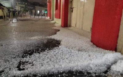 Fuerte granizada sacude la Ciudad de Oaxaca