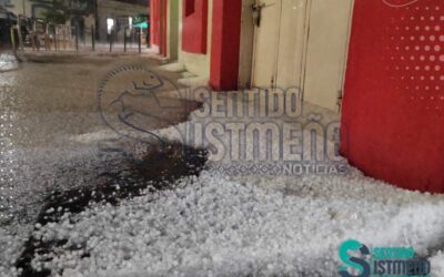 Granizada sorprende esta noche a oaxaqueños
