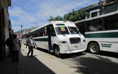 Capacita Semovi a personas concesionarias y operadoras de transporte para mejorar su servicio