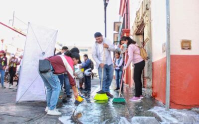Con Tequio Bienestar embellecen el Centro Histórico, previo a la máxima fiesta oaxaqueña