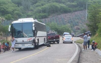 Dos accidentes en San José de Gracia dejan solo daños materiales