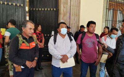 Exigen la entrega de recursos del ramo 28 para agencias de San Bartolo Soyaltepec