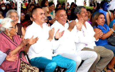 Mejorar la calidad de vida de madres de familia xoxeñas, objetivo de Chente Castellanos