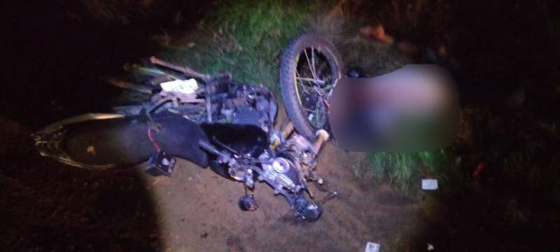 Muere motociclista arrollado en Tlacochahuaya