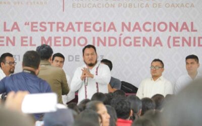 Paga IEEPO a becarios de la Sección 22 de la CNTE