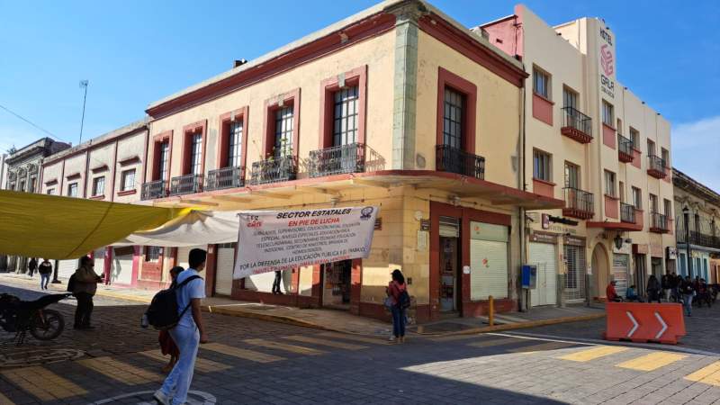 Pide comercio establecido a Sección 22, no más bloqueos en calles de Oaxaca