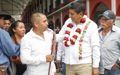 Anuncian más de 200 acciones para beneficiar a familias de San José Lachiguiri