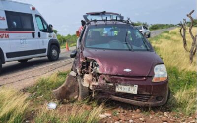 Aparatosa volcadura en carretera del Istmo