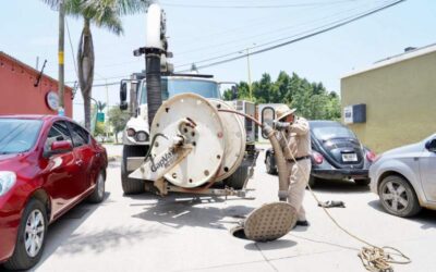 Beneficiarán a 240 mil habitantes con acciones de desazolve en la capital oaxaqueña