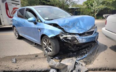 Choque en Jalapa del Marqués deja lesionados y daños materiales