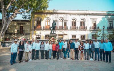 En honor a su patriotismo, municipio de Oaxaca rinde homenaje a Antonio de León