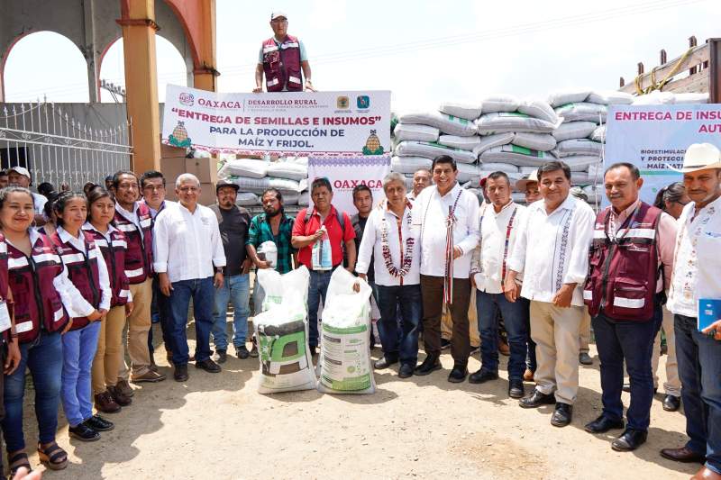 estamos-cumpliendo-nuestros-compromisos-con-las-comunidades-que-mas-lo-necesitan-salomon-jara