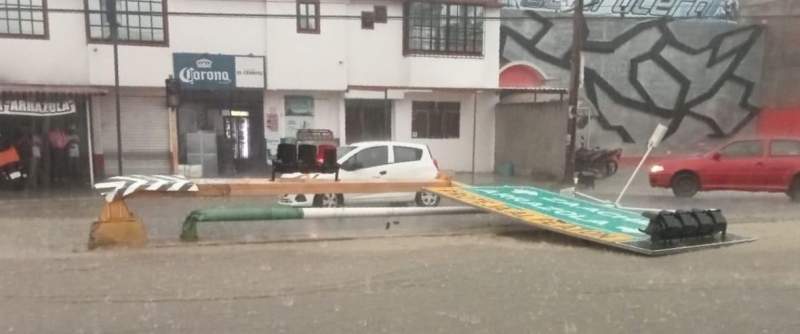 Fuerte granizada sacude la Ciudad de Oaxaca; generando inundaciones