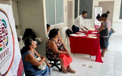 Otorgan créditos a micro, pequeñas y medianas empresas de San Juan Cotzocón