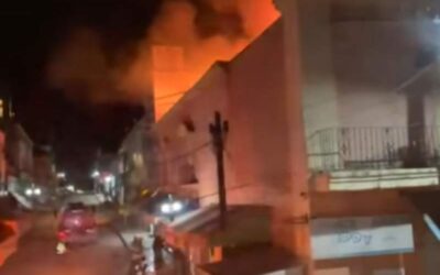 Un incendio se registró esta madrugada en el centro de Tlaxiaco