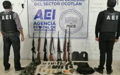 Catean domicilio en Miahuatlán, asegura armas de diferentes calibres, cartuchos útiles y equipo táctico